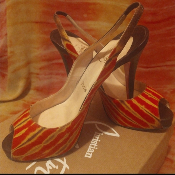 Christian Louboutin Red Bottoms No Prive Floral Batik Platform Heels Sandals 39½ - Picture 1 of 17